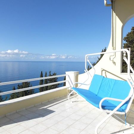 Villa Alibertini Agios Gordios  Exteriör bild