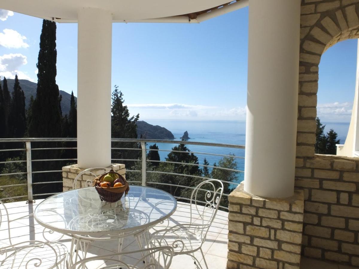 Villa Alibertini Agios Gordios  Exteriör bild