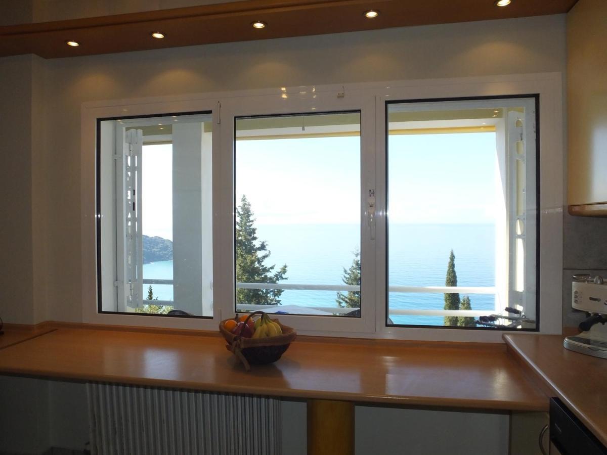 Villa Alibertini Agios Gordios  Exteriör bild