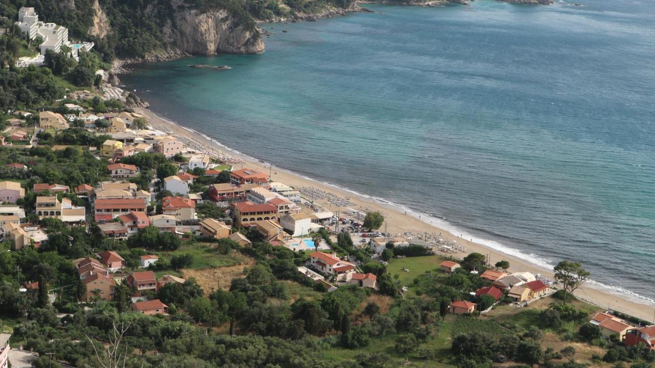 Villa Alibertini Agios Gordios  Exteriör bild